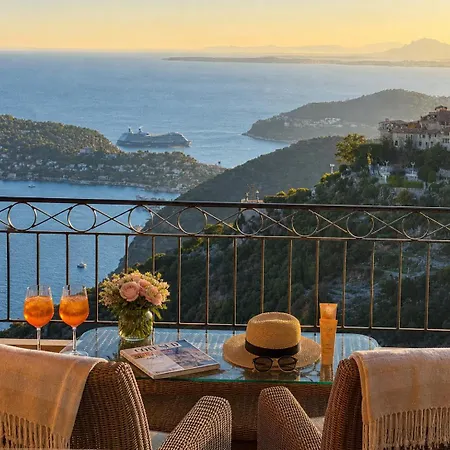 L'etoile D'eze Lejlighed *